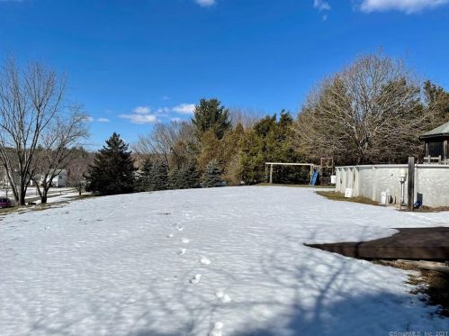 254 Jobs Hl Rd, Ellington CT 06029-2209 exterior