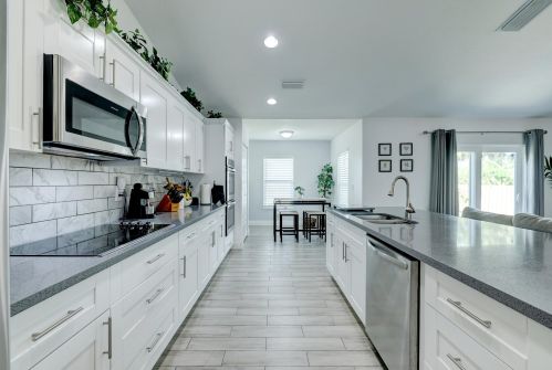 2356 Savona Blvd, Fort Pierce FL  34953-2215 exterior