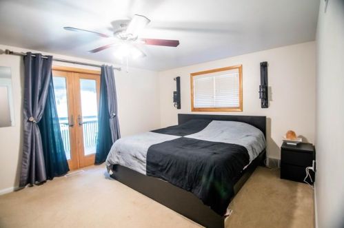 2305 Marbury Rd, Pittsburgh PA exterior