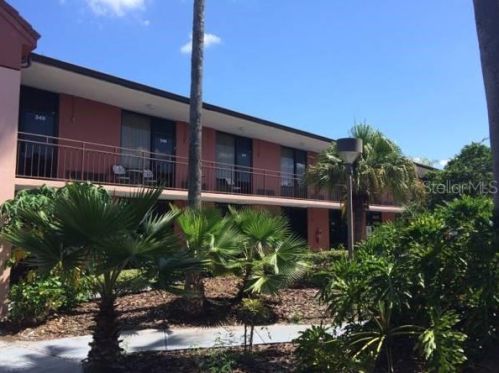 8421 Orange Blossom Trl, Orlando FL  32809-7905 exterior