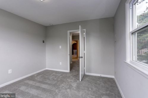 872 Bellevue St, Washington DC 20032-6002 exterior