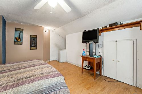 165 18 St, Pittsburgh PA 15203-1630 exterior