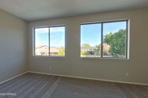 2602 Cavalry Dr, Phoenix AZ 85086-6616 exterior