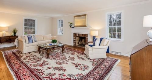 19 Northfield Rd, Springfield, MA 01106-2141