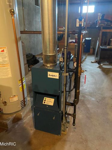 1322 Colburn Ave, Big Rapids MI 49307-1618 exterior