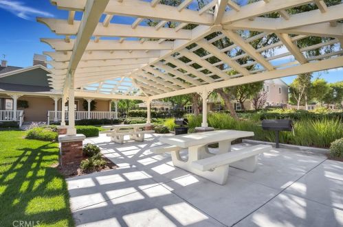 80 Liberty St, Tustin, CA 92782-6514