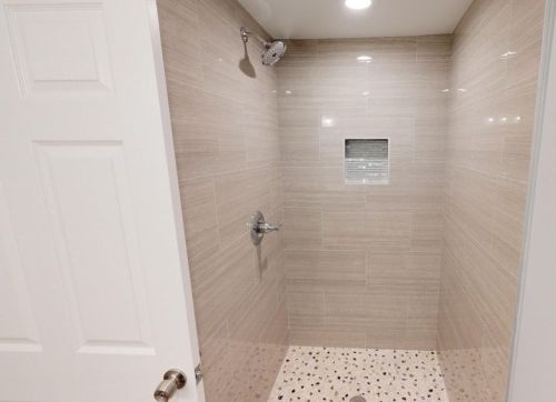 16 County St, Peabody MA 01960-5208 exterior