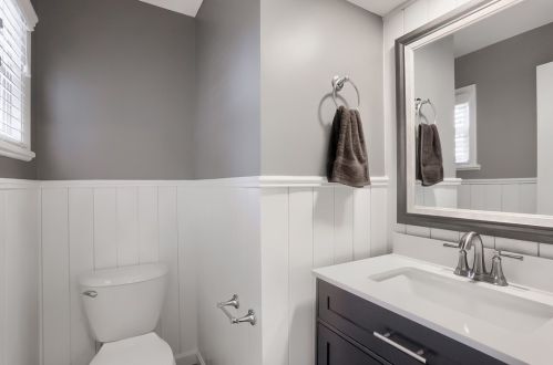 2630 Fairgreen Dr, Pittsburgh PA  15241-2916 exterior