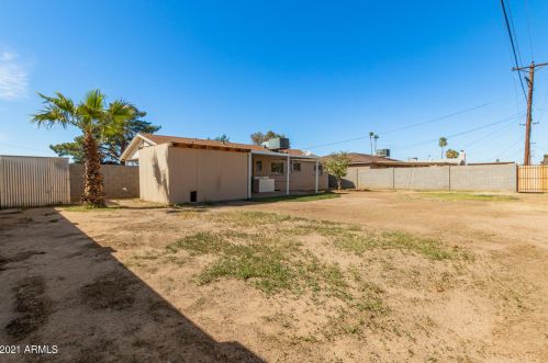 5501 39th Ave, Phoenix AZ 85029-3119 exterior