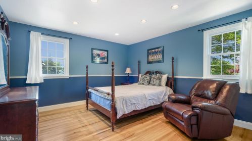 3653 Warfield Dr, Huntingdon Valley PA 19006-3423 exterior