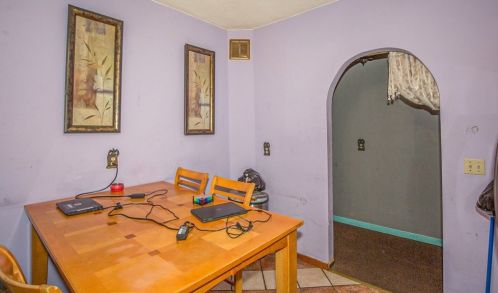 22 Loring St, Springfield MA 01105-2433 exterior