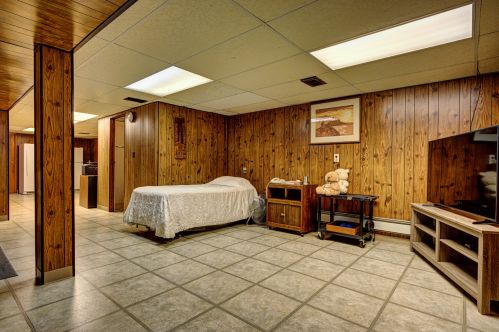 141 121 Pl, Chicago IL 60628-6657 exterior