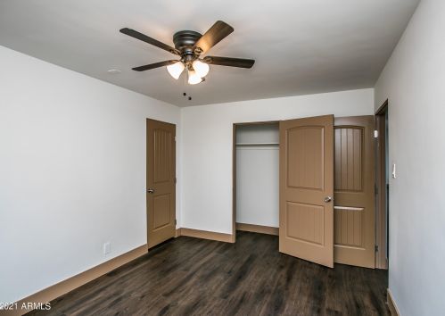 1033 30 Ave, Phoenix AZ 85017-1105 exterior