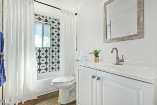 4550 25th St, Tucson AZ  85711-5719 exterior