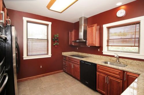 2400 Allender Ave, Pittsburgh PA 15220-3906 exterior