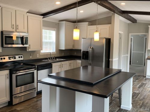 1603 Christmas Tree Rd, Milton FL  32570-8445 exterior