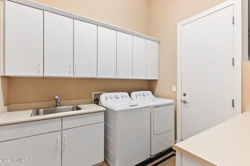 41807 Anthem Ridge Dr, Phoenix AZ 85086-1973 exterior