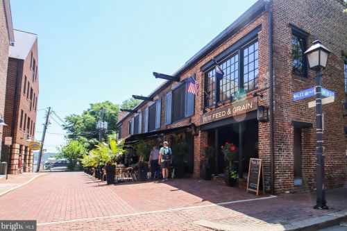 513 Princess St, Alexandria VA 22314-2332 exterior