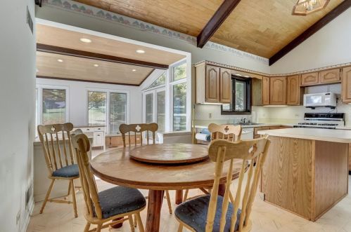 4714 Billingsgate Ln, Bull Valley IL 60098-8748 exterior