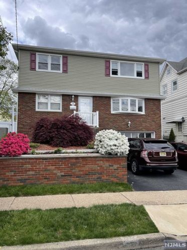 172 Uhland St, East Rutherford NJ  07073-1728 exterior