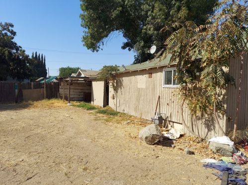 711 Belle Ave, Bakersfield CA 93308-4203 exterior