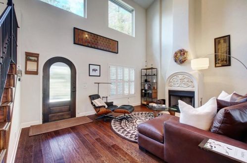 2307 Alta Vis Ave, Austin TX 78704-5229 exterior