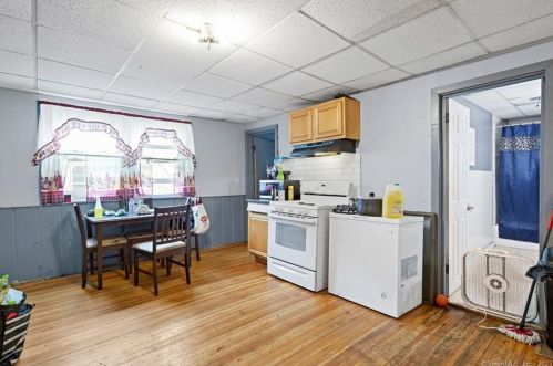 68 Wilson St, New Britain CT 06051-2020 exterior