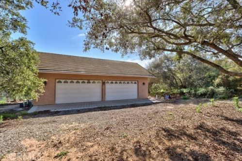 44350 Tortuga Rd, Temecula CA exterior