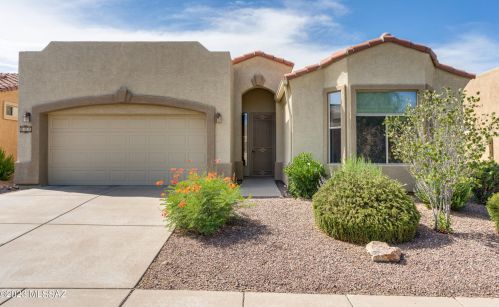 668 Shadow Wood St, Green Valley, AZ 85614-6135