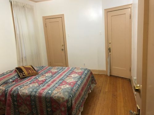 7826 Indiana Ave, Chicago IL 60619-2332 exterior