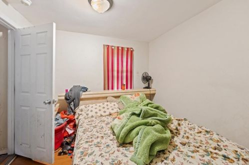 76 Newark St, Providence RI 02908-5316 exterior