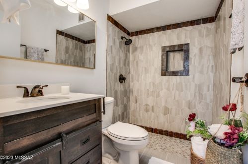 254 Melridge St, Tucson AZ  85706-3352 exterior