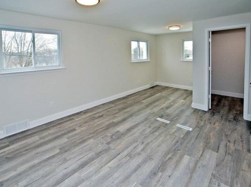 714 Providence Dr, Pittsburgh PA 15239-2258 exterior