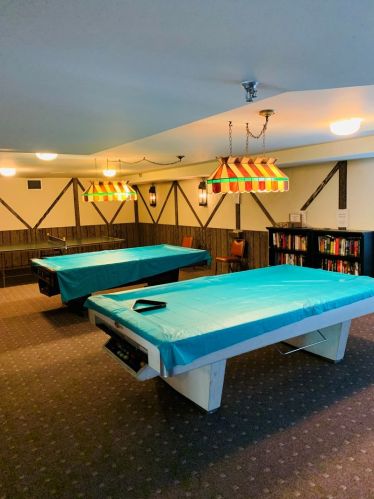 6400 Cicero Ave, Chicago IL 60712-5816 exterior