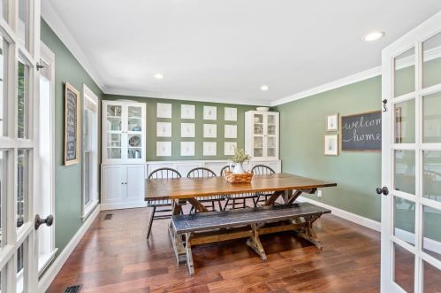 5023 Flamewood Dr, Saint Louis MO 63129-2527 exterior