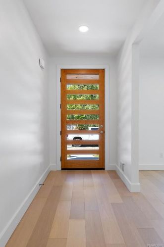 1852 Holland St, Bham MI 48009-6856 exterior