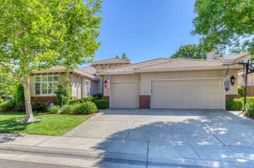 1140 Elderberry Cir, Folsom CA  95630-7659 exterior