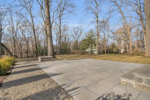 7 Maple St, Chatham Township NJ  07928-1624 exterior