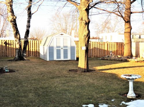 1622 Jackson St, Manitowoc WI 54220-6463 exterior