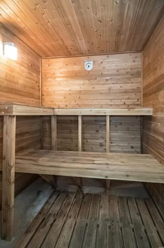 11070 Rambling Oaks Dr, Saint Louis MO 63128-2036 exterior