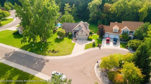 13155 Starwood Ln, Dewitt, MI 48820-9028