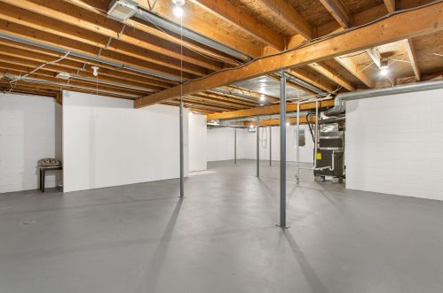 332 Densmore St, Meskegon MI  49442-1511 exterior