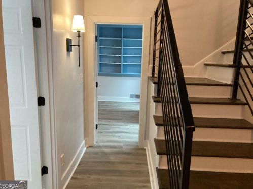 2933 Margaret Mitchell Ct, Atlanta GA 30327-1614 exterior