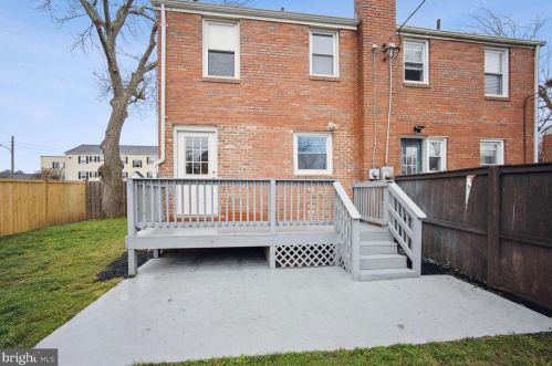 2836 Fairhaven Ave, Alexandria VA  22303-2209 exterior