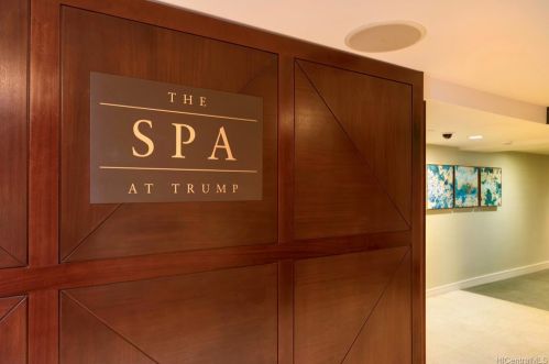 223 Saratoga Rd, Honolulu HI  96815-1942 exterior