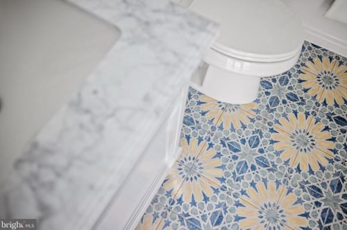 30 Adams St, Washington DC  20001-1026 exterior