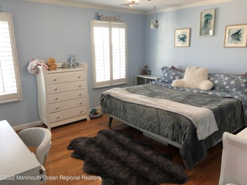 820 Bowline Dr, Lacey NJ  08731-3006 exterior