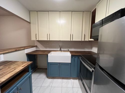 5050 Washington St, Boston MA  exterior