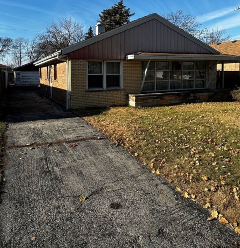 7806 Kilpatrick Ave, Chicago, IL 60652-1133