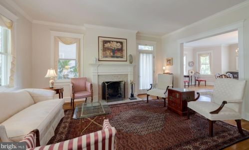 3928 Livingston St, Washington DC 20015-2921 exterior